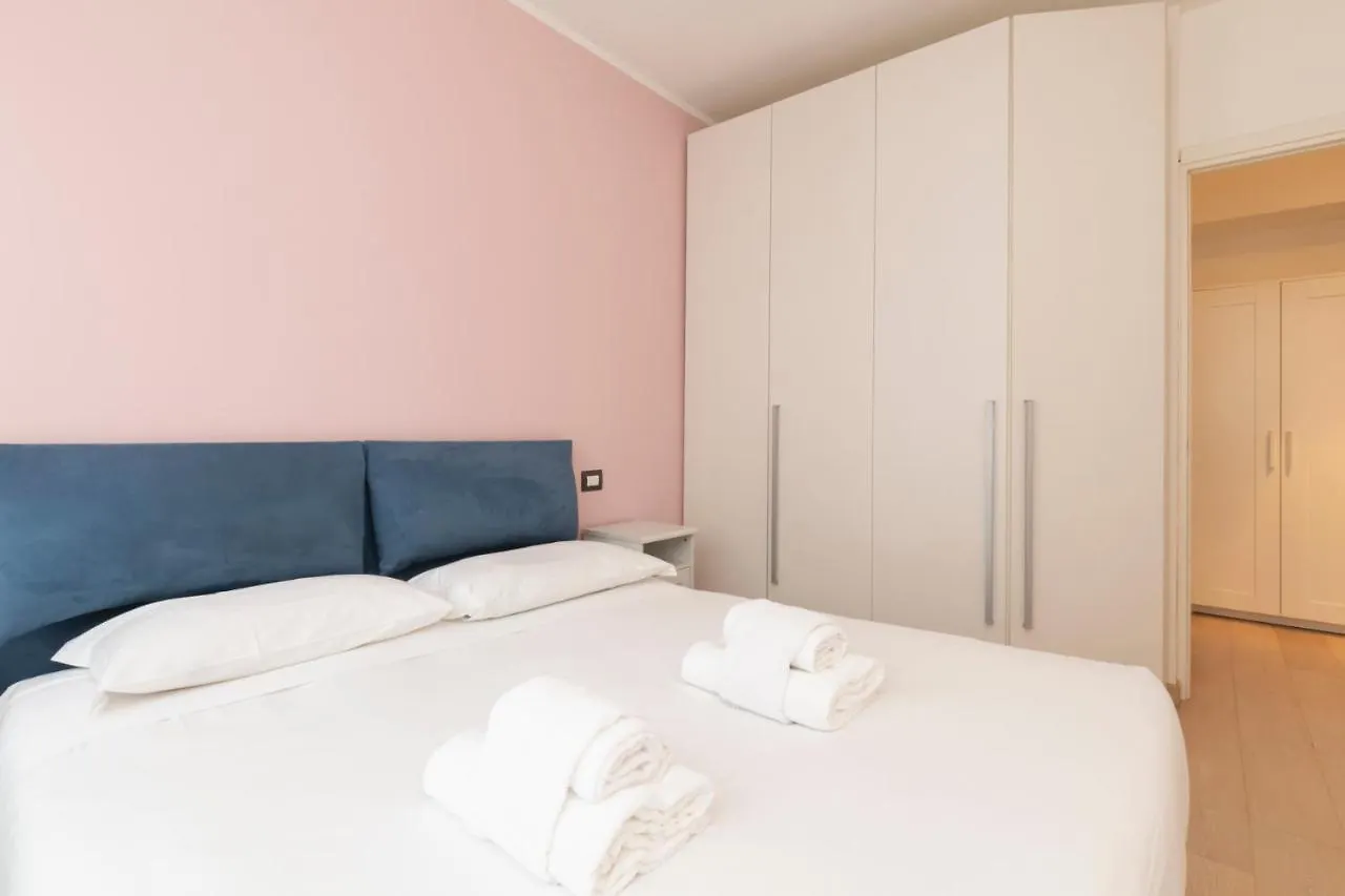 Luxury Apartment Near Bocconi Zamenhof 7 밀라노 이탈리아