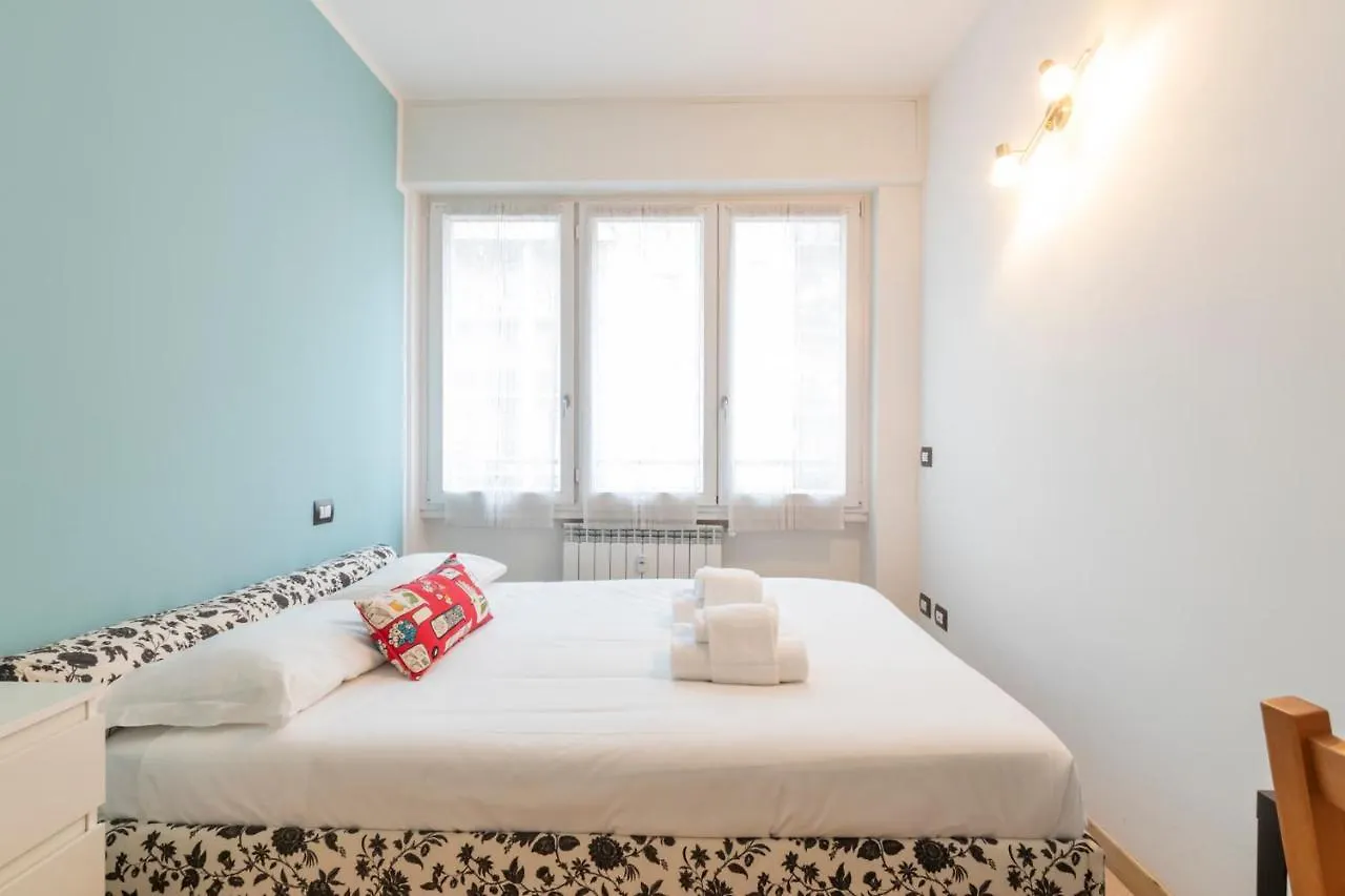 Luxury Apartment Near Bocconi Zamenhof 7 밀라노 이탈리아